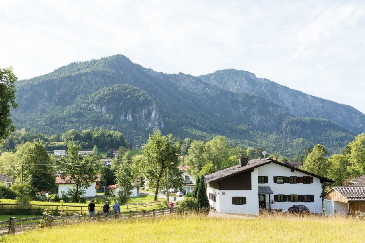 Berg Blick Jugendherberge Mit Privatzimmer Kochel am See Exterior foto